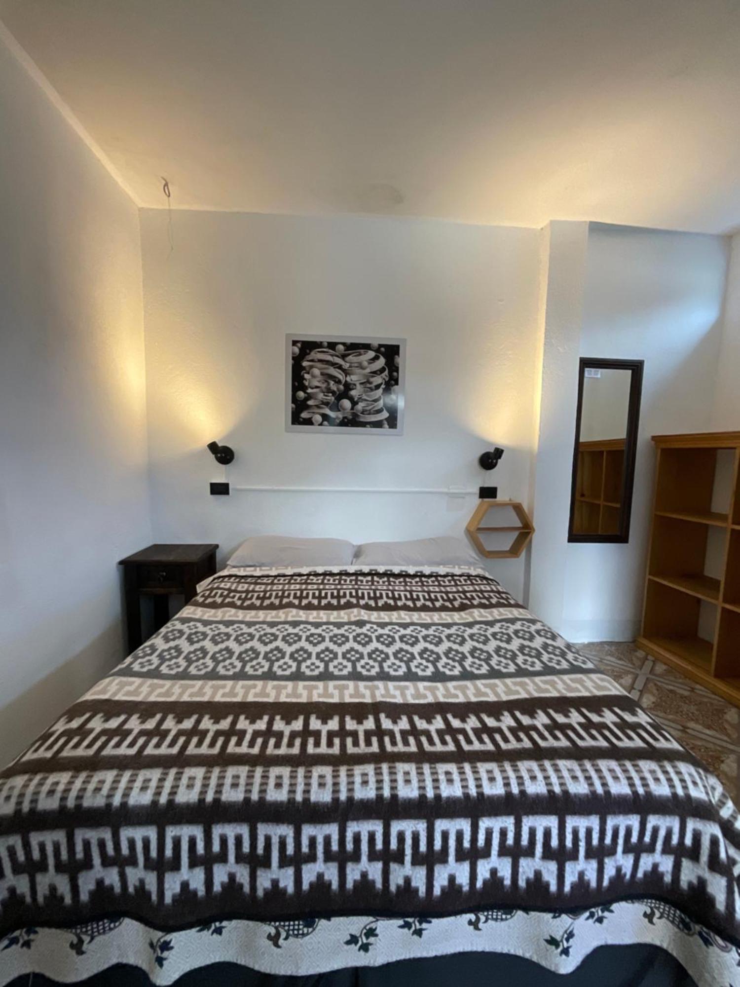 Mandala’s Hostal San Pedro La Laguna Bagian luar foto