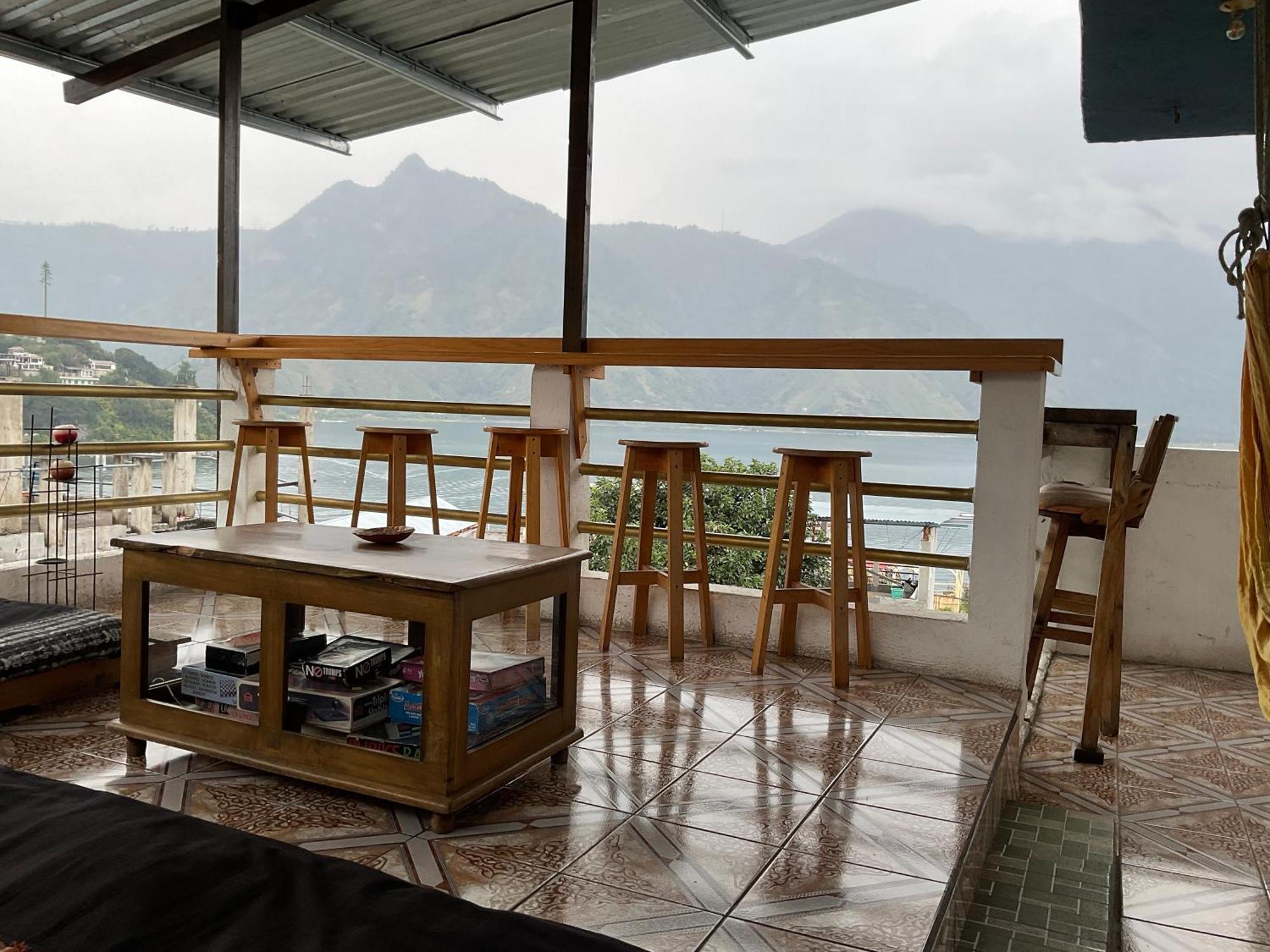 Mandala’s Hostal San Pedro La Laguna Bagian luar foto