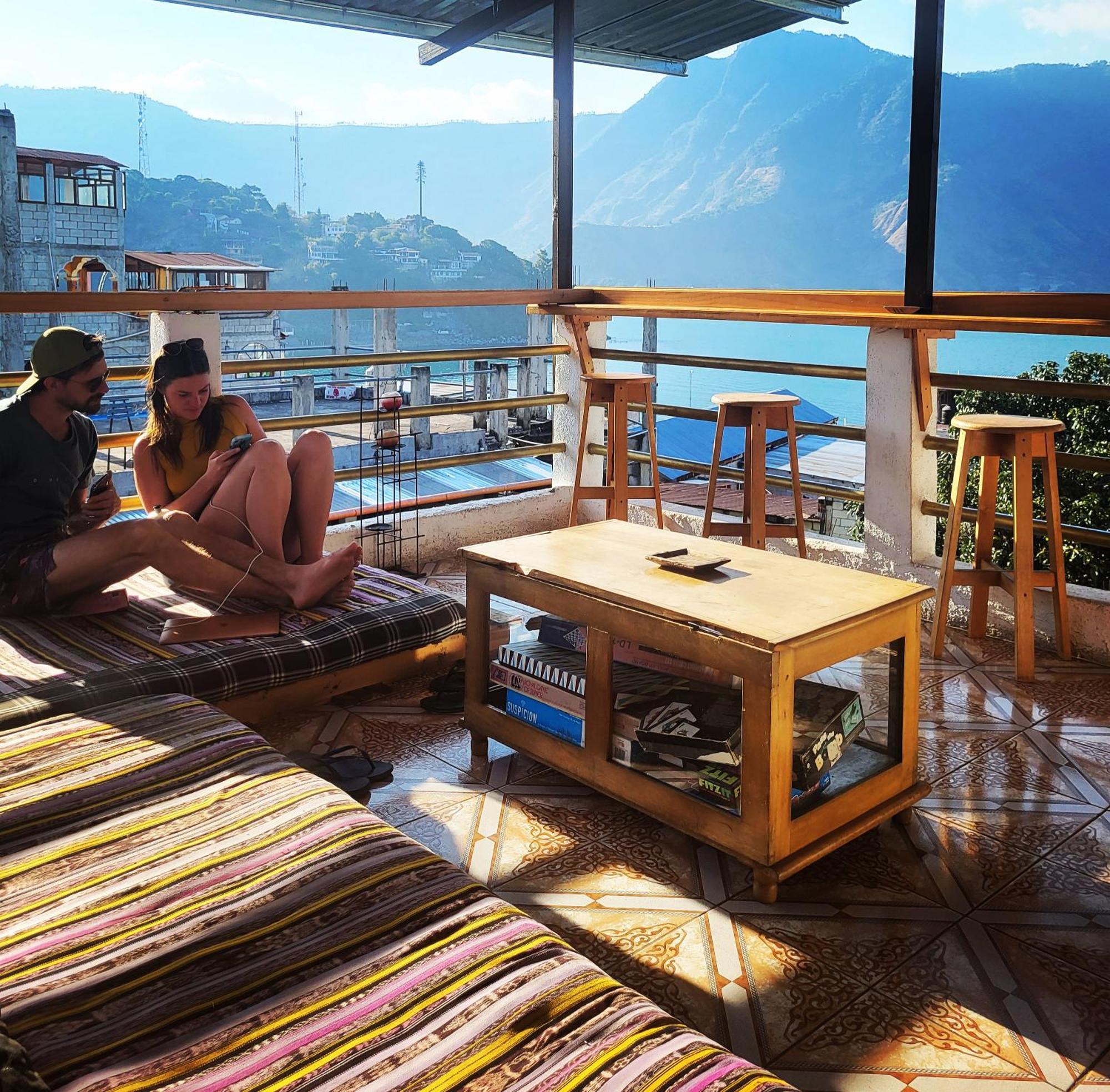 Mandala’s Hostal San Pedro La Laguna Bagian luar foto